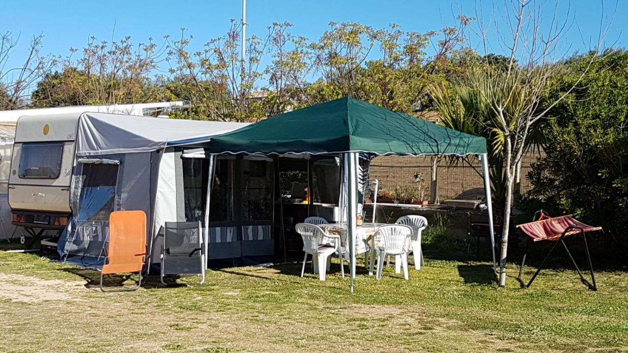 Wohnwagen Hotel Cava d'Aliga Luaran gambar